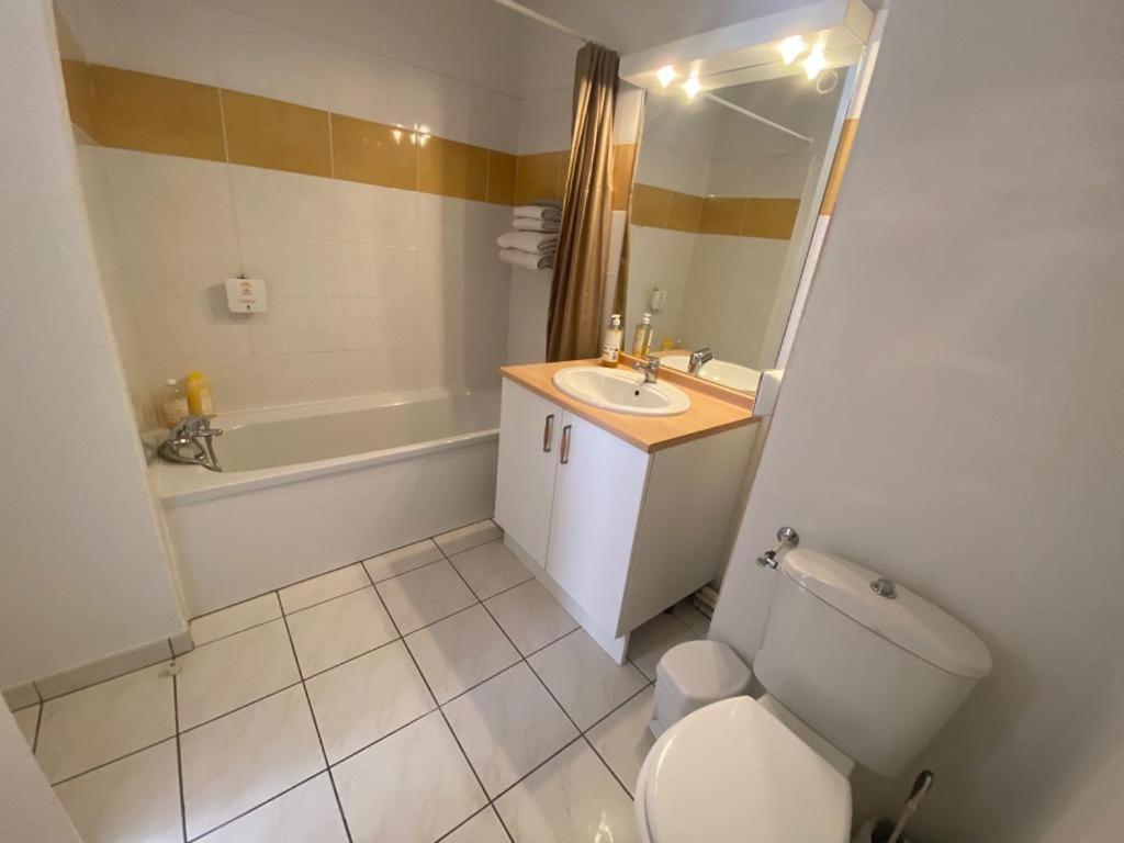 Studio Cite Medievale 250 M Carcassonne Ngoại thất bức ảnh